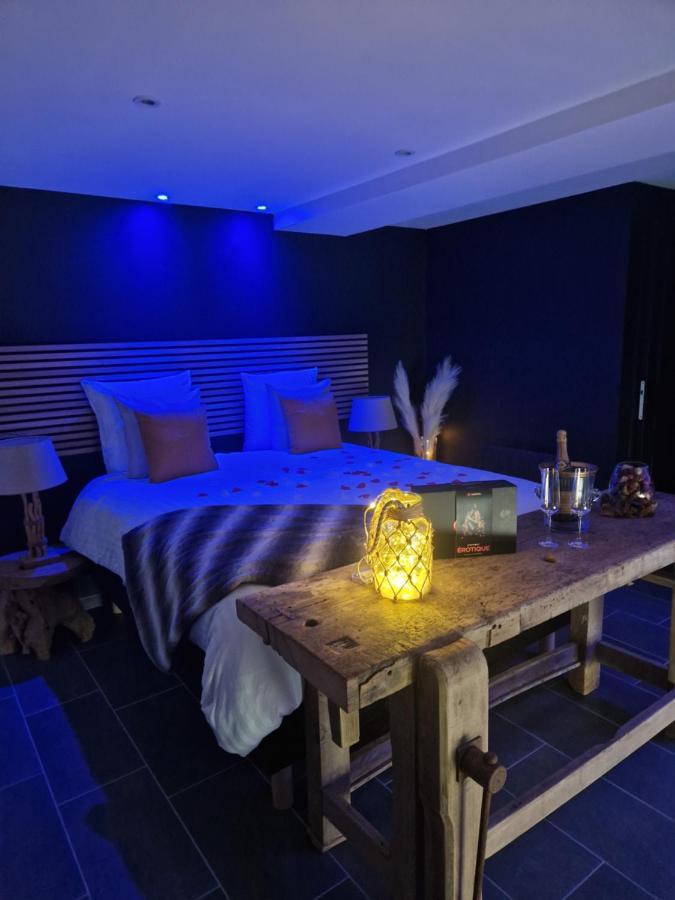 Au Fer A Cheval Hotel Gandelain Bagian luar foto