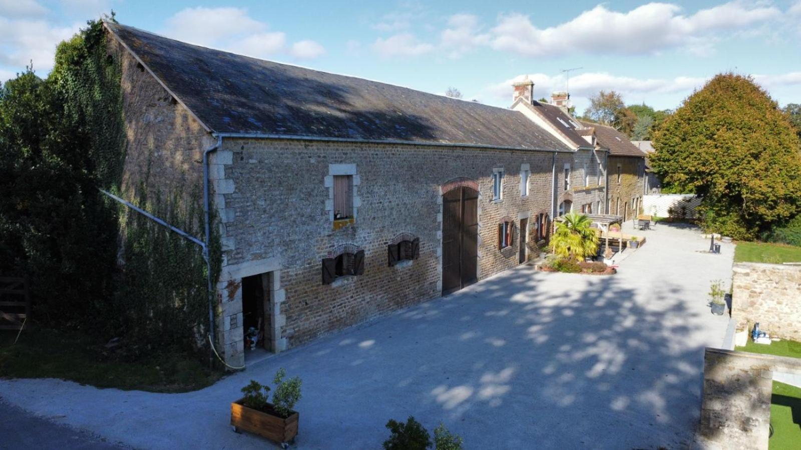 Au Fer A Cheval Hotel Gandelain Bagian luar foto