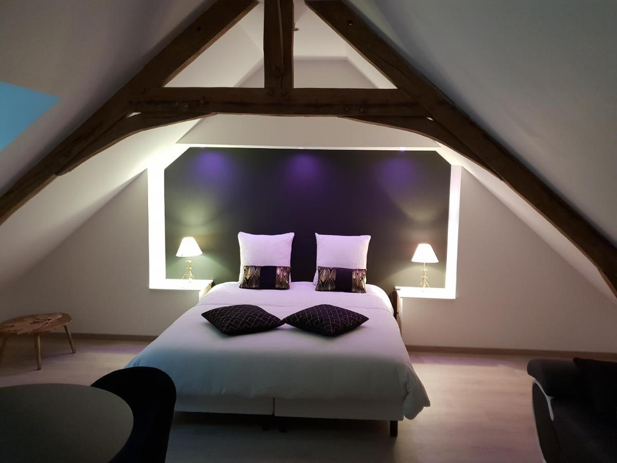 Au Fer A Cheval Hotel Gandelain Bagian luar foto